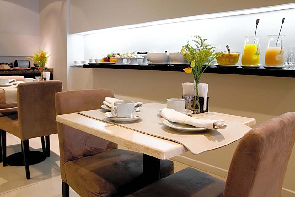 Ulises Recoleta Suites