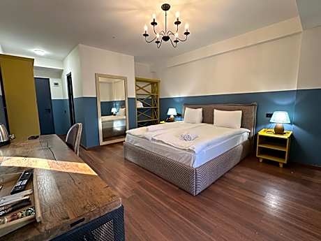 Triple Room with Balcony