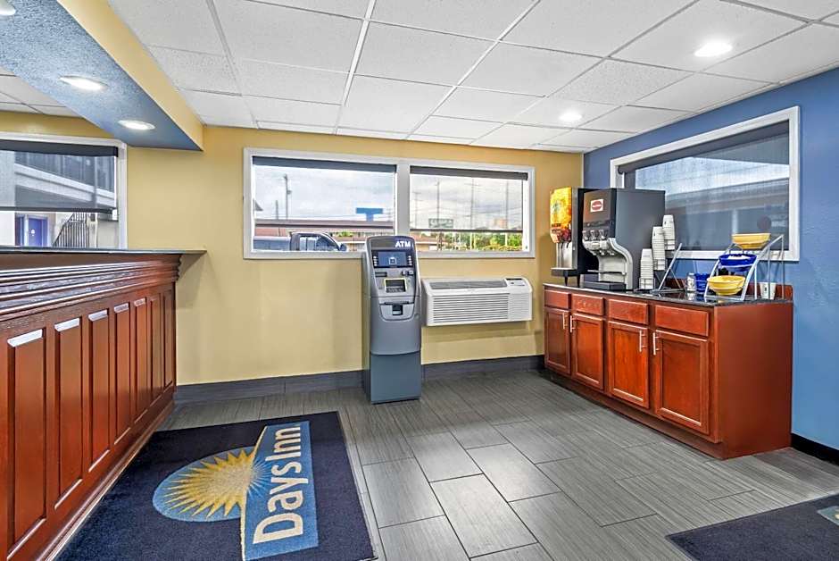 Days Inn by Wyndham Jacksonville NC
