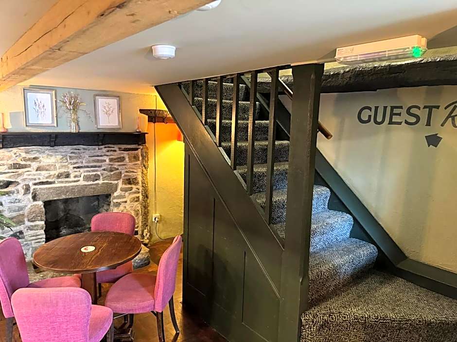 The Fountain Inn