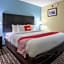 OYO Hotel Knoxville TN Cedar Bluff I-40