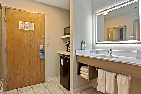 King Suite with Sofa Bed