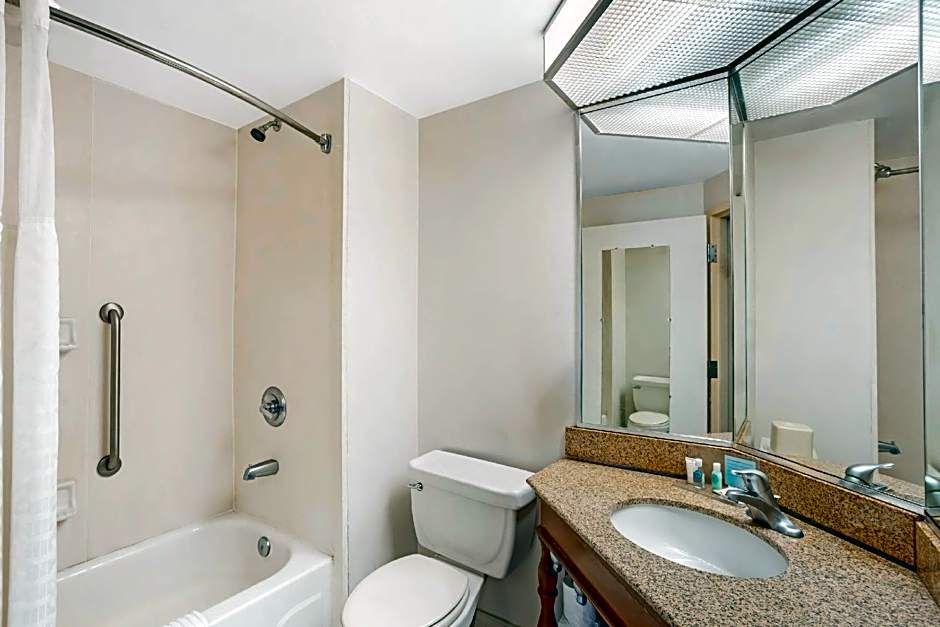 Comfort Inn & Suites Mt. Holly - Westampton