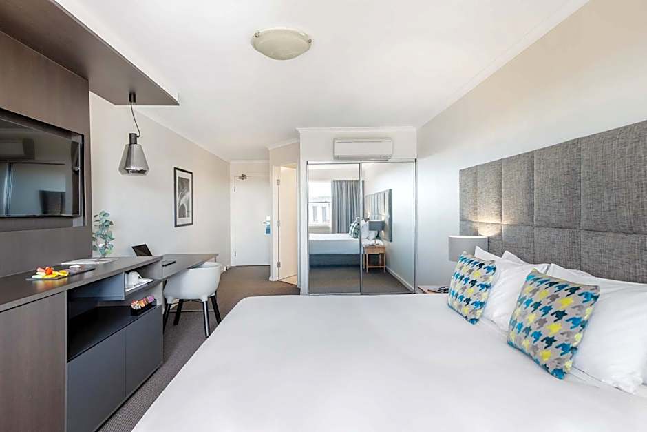 Mantra on Northbourne