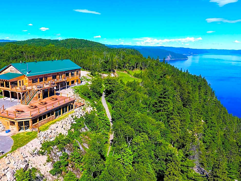 Auberge Cap au Leste