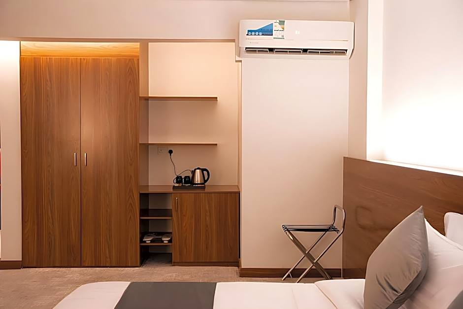 Photo 1 of 4 of Double Room