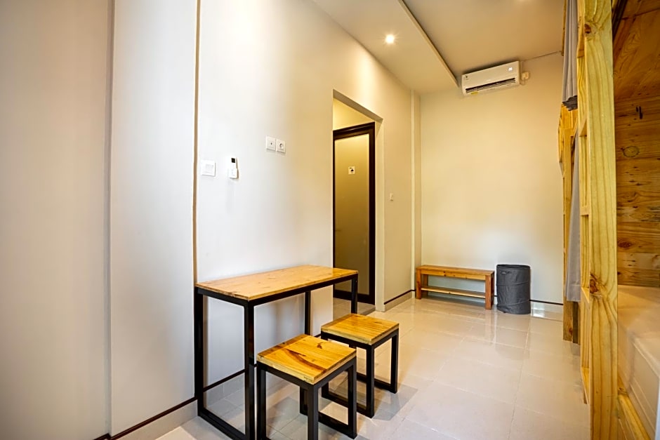 K Hostel Seminyak