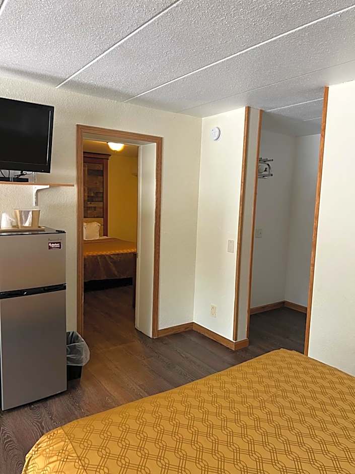 Amber's Inn and Suites