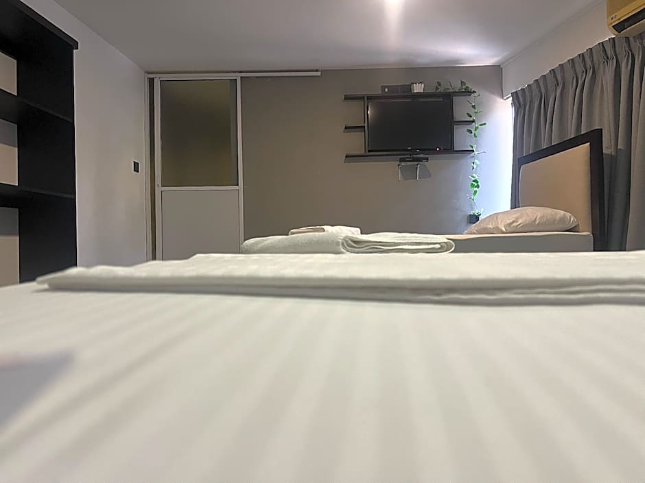 Miracle City Inn Hostel