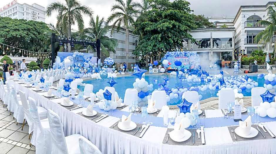 Royal Halong Hotel