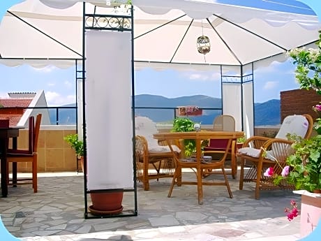 Urkmez Hotel