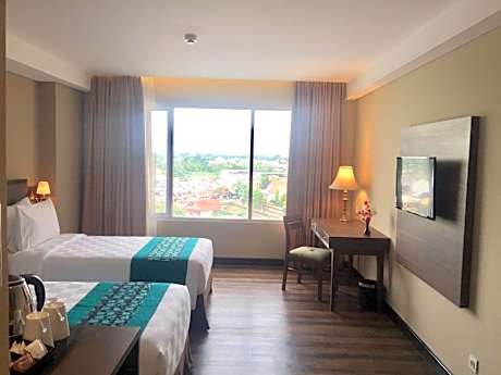 Grand Deluxe Twin Room