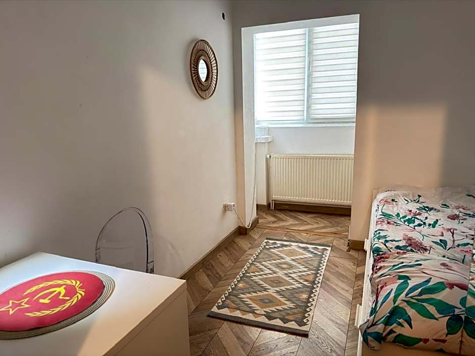 Private room at Ceausescu's place in Old City Unirii Square