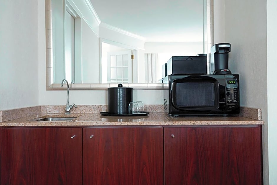 Washington Dulles Marriott Suites