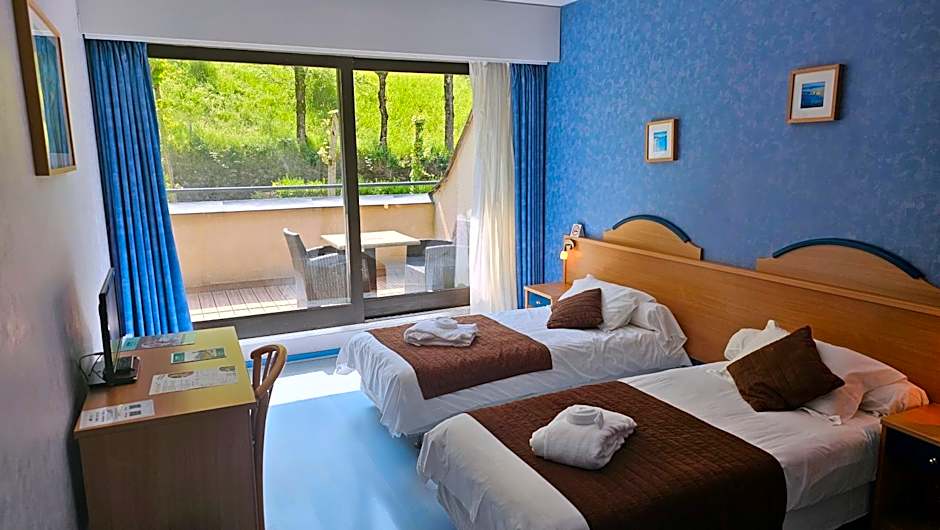 Brit Hotel Du Ban