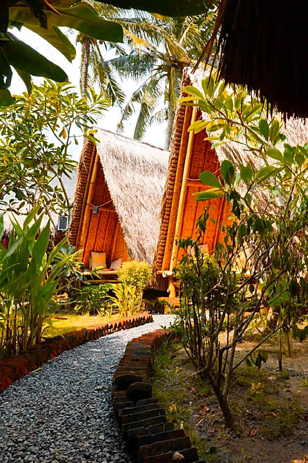 SAME SAME Bungalows by The Spot