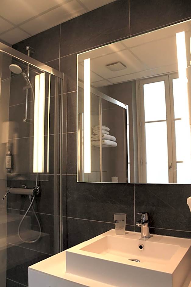 Avia Hotel Saphir Montparnasse