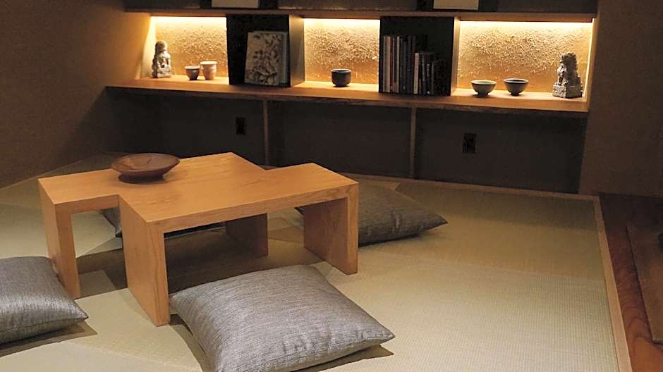 Higashiyama Shikikaboku