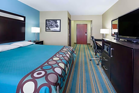 1 King Bed Mobility Accessible Room Non-Smoking