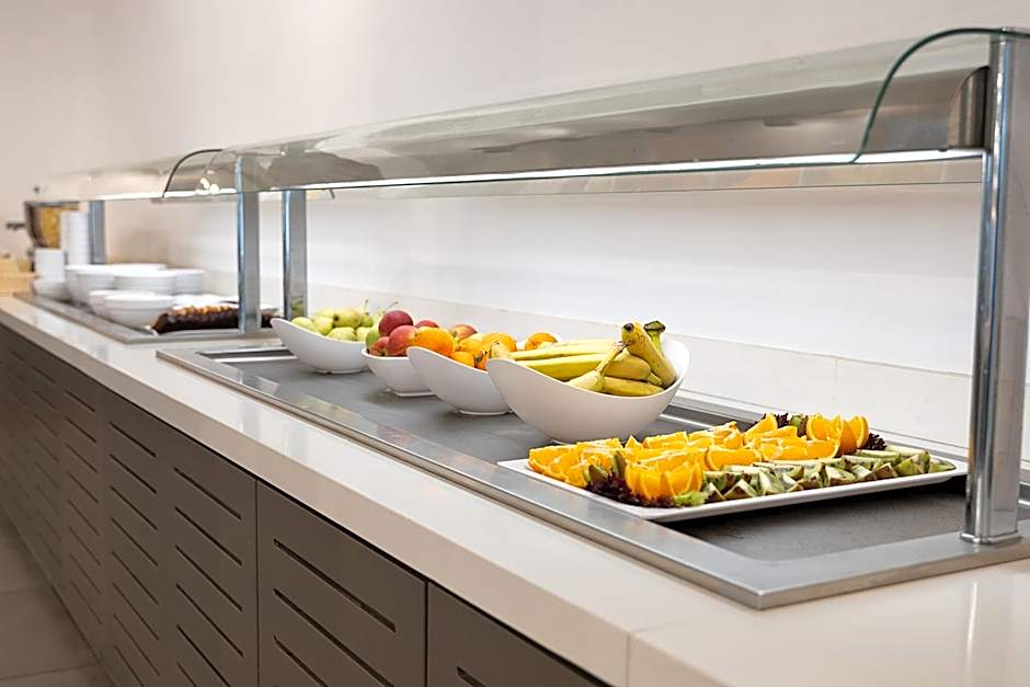 Anthea Hotel Apartments
