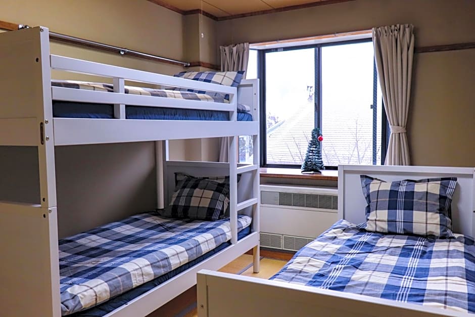 iCamp Hotel