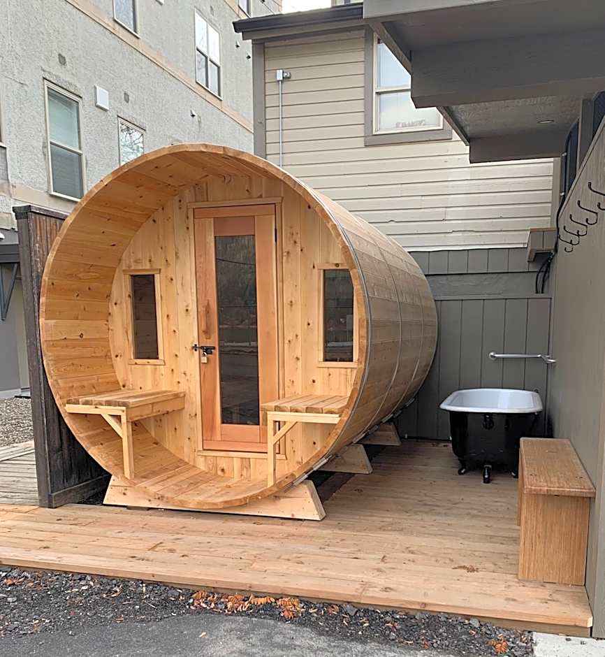 Stirling All Suites Hotel