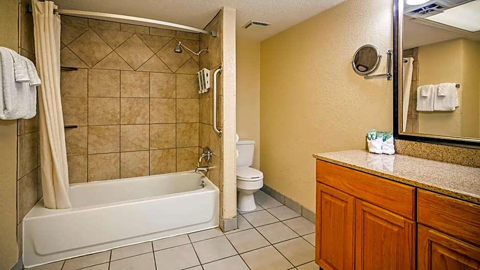 Best Western Center Pointe Inn