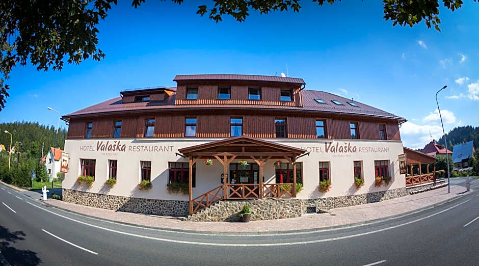 Relax hotel Valaška