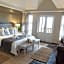 Whalesong Hotel & Spa