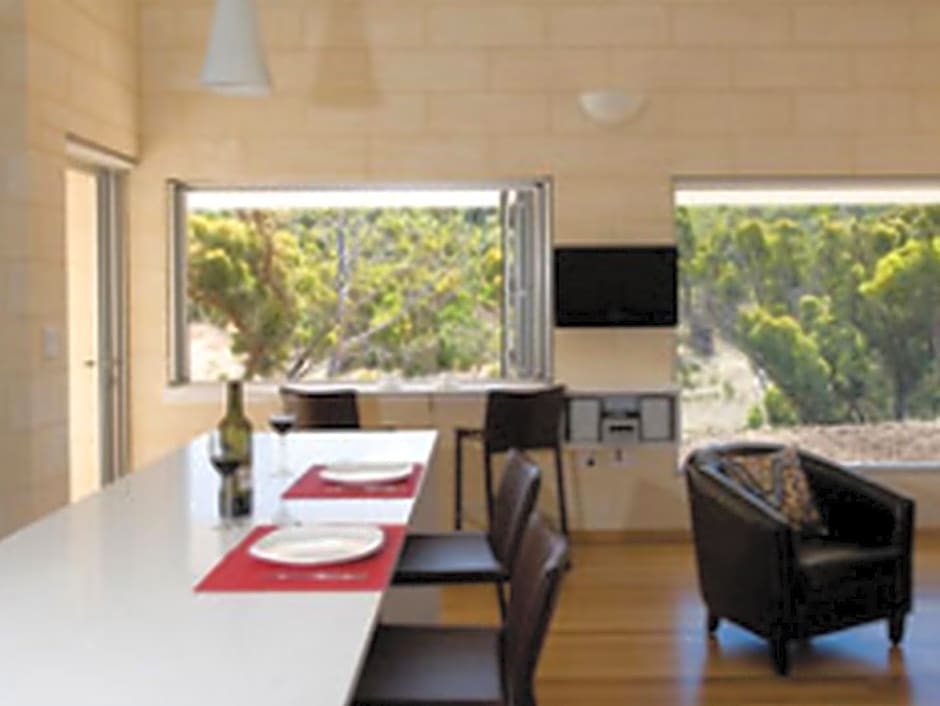 Tanonga Luxury Eco Lodges