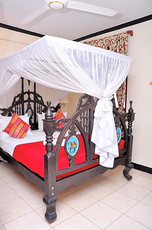 Forodhani Park Hotel