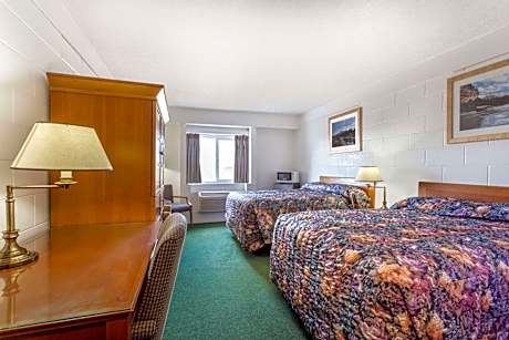 Double Room with Two Double Beds - Non-Smoking