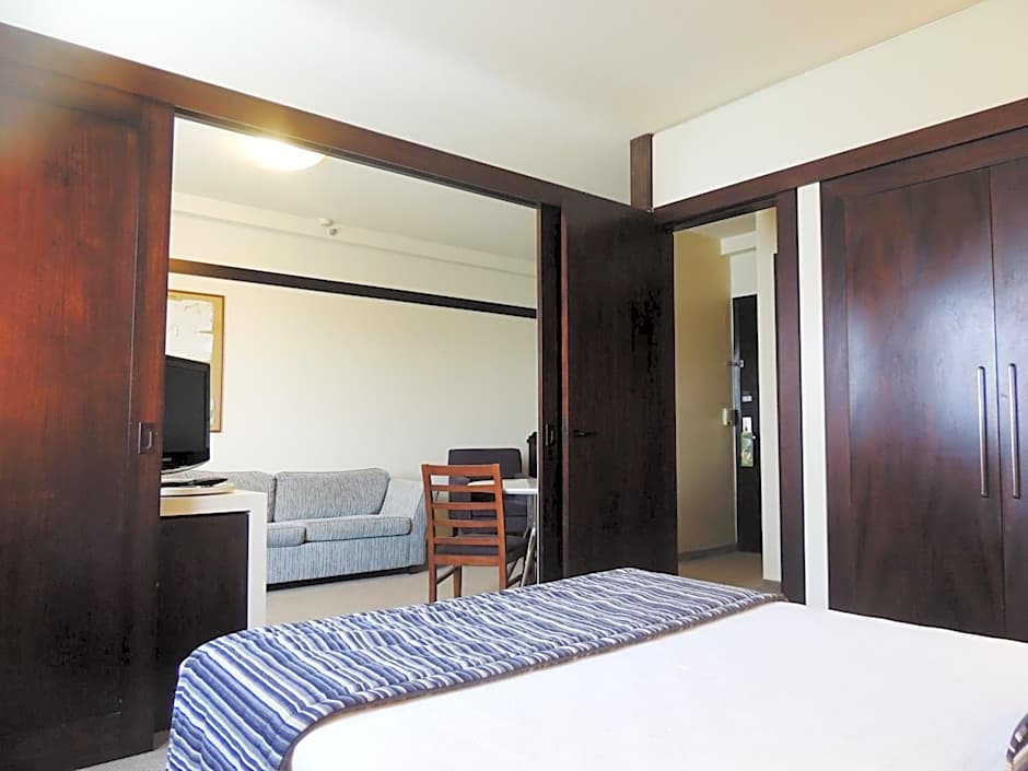 Quality Suites Alphaville