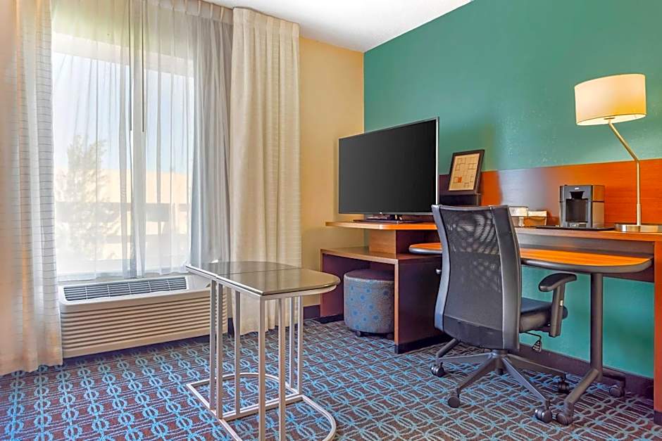 Comfort Inn & Suites Green Bay Stadium Area