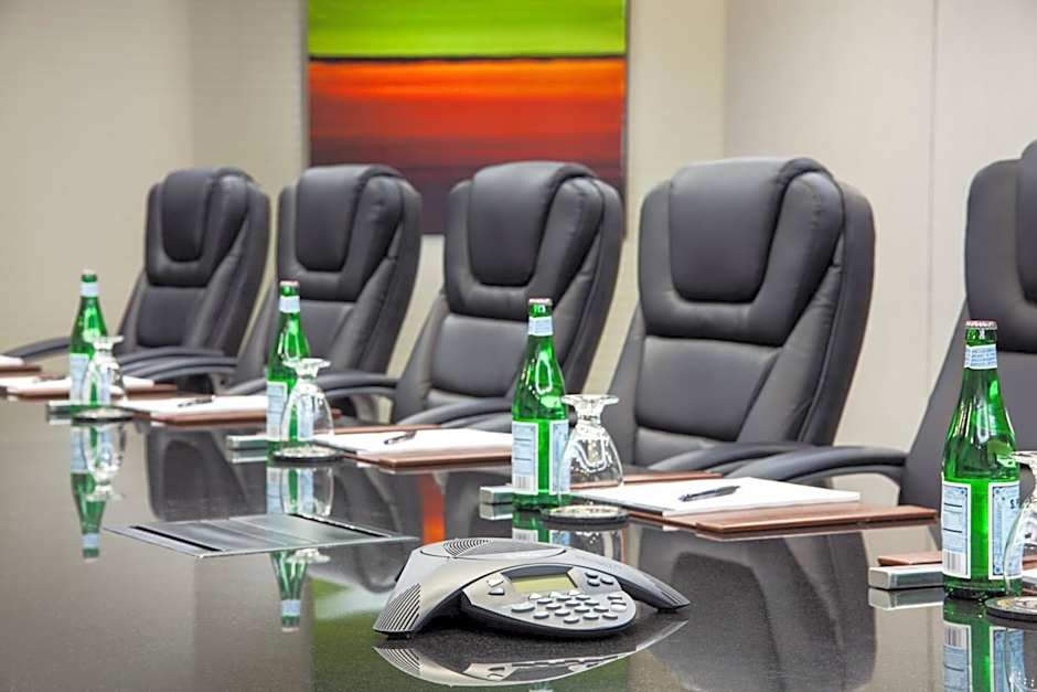 Sheraton Gateway Los Angeles Hotel