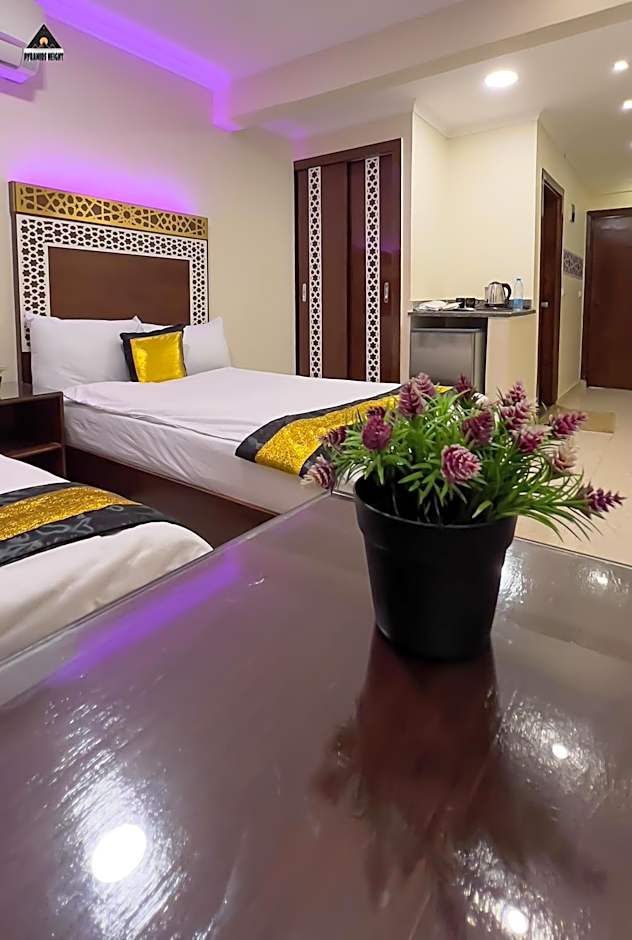 Pyramids Height Hotel & Pyramids Master Scene Rooftop