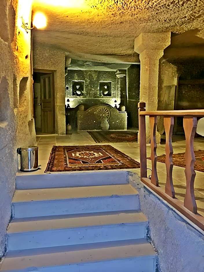 Antique Terrace Suites