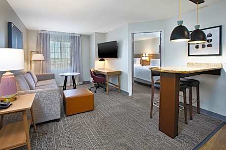 2 Bed Mobility Accessible Roll Shower Non-Smoking