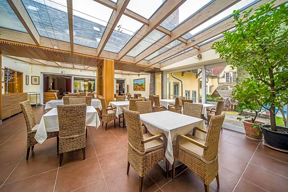 Wellness Hotel Kager Harkány