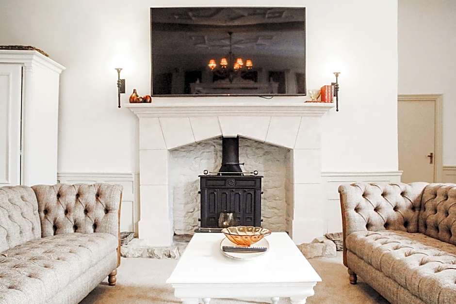 The Old Crown Coaching Inn