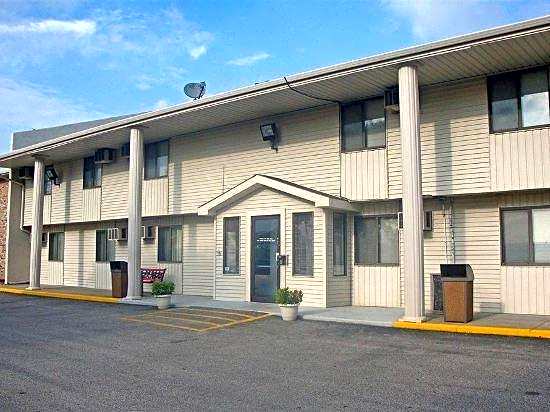 Motel 6 Omaha, NE
