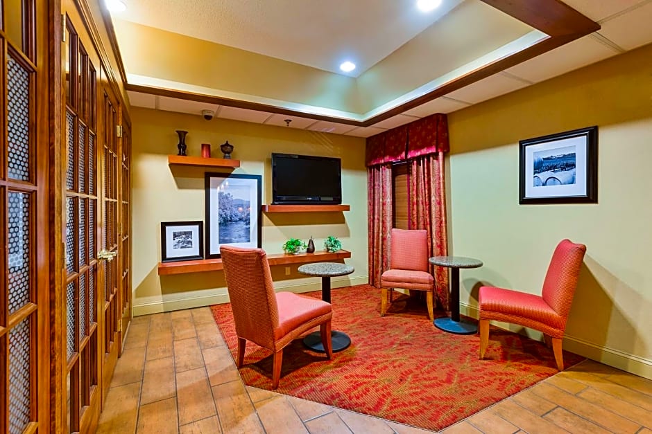 Hampton Inn Marion – Marion, IL