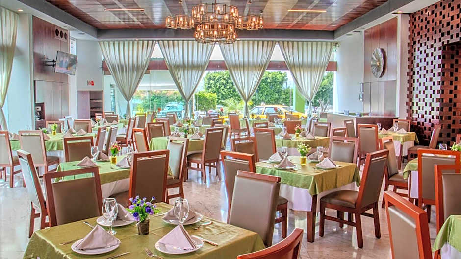 Holiday Inn Queretaro Zona Krystal By IHG