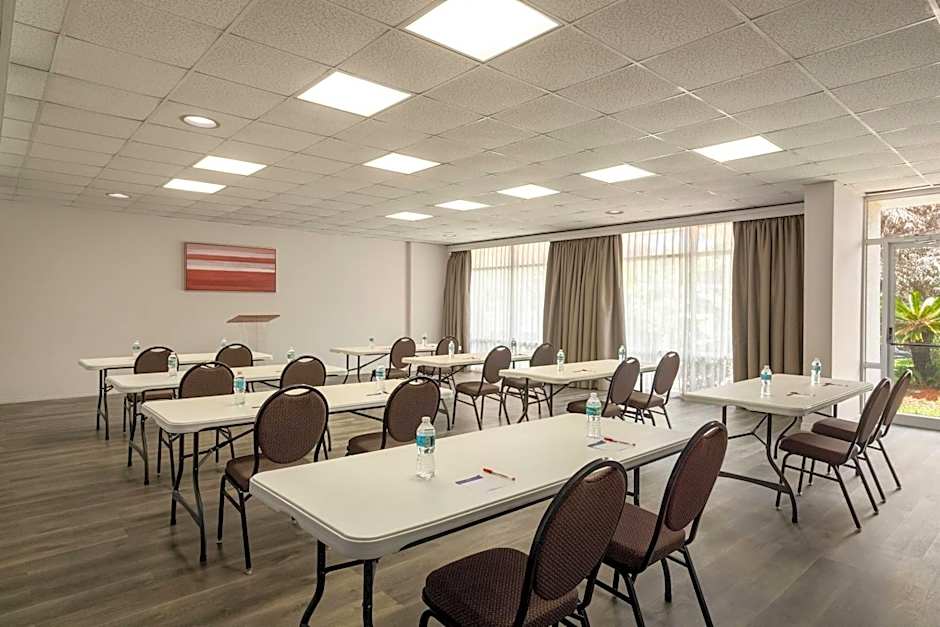 Ramada by Wyndham Cocoa