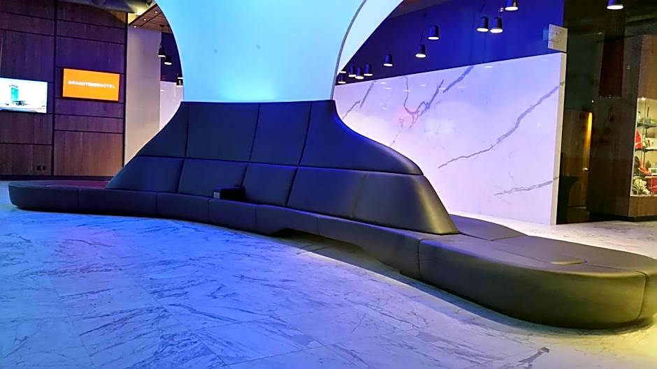 Grand Times Hotel Drummondville