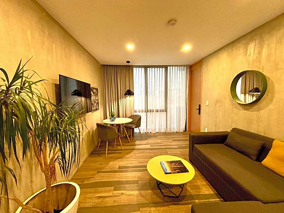 Park Life Condesa Hipódromo