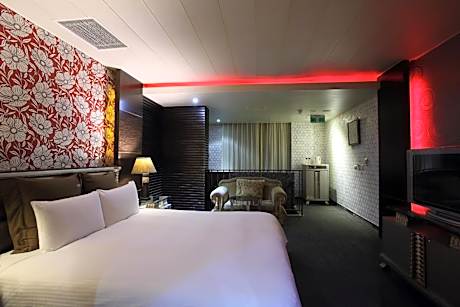 Double Room with Spa Bath