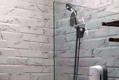 RedDoorz Plus @ Doorman Guest House