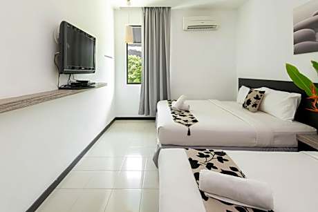 Superior Triple Room