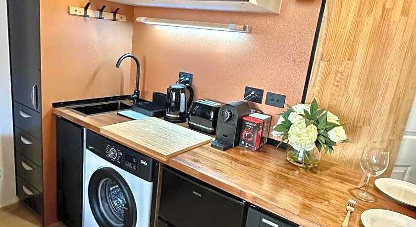 Westend Central Apartments